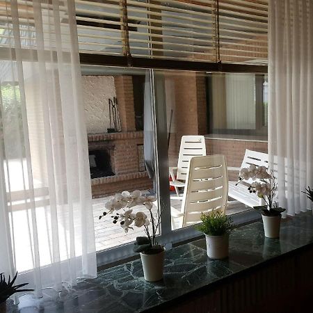 Ferienwohnungen Am Finkenweg ベストヴィヒ エクステリア 写真