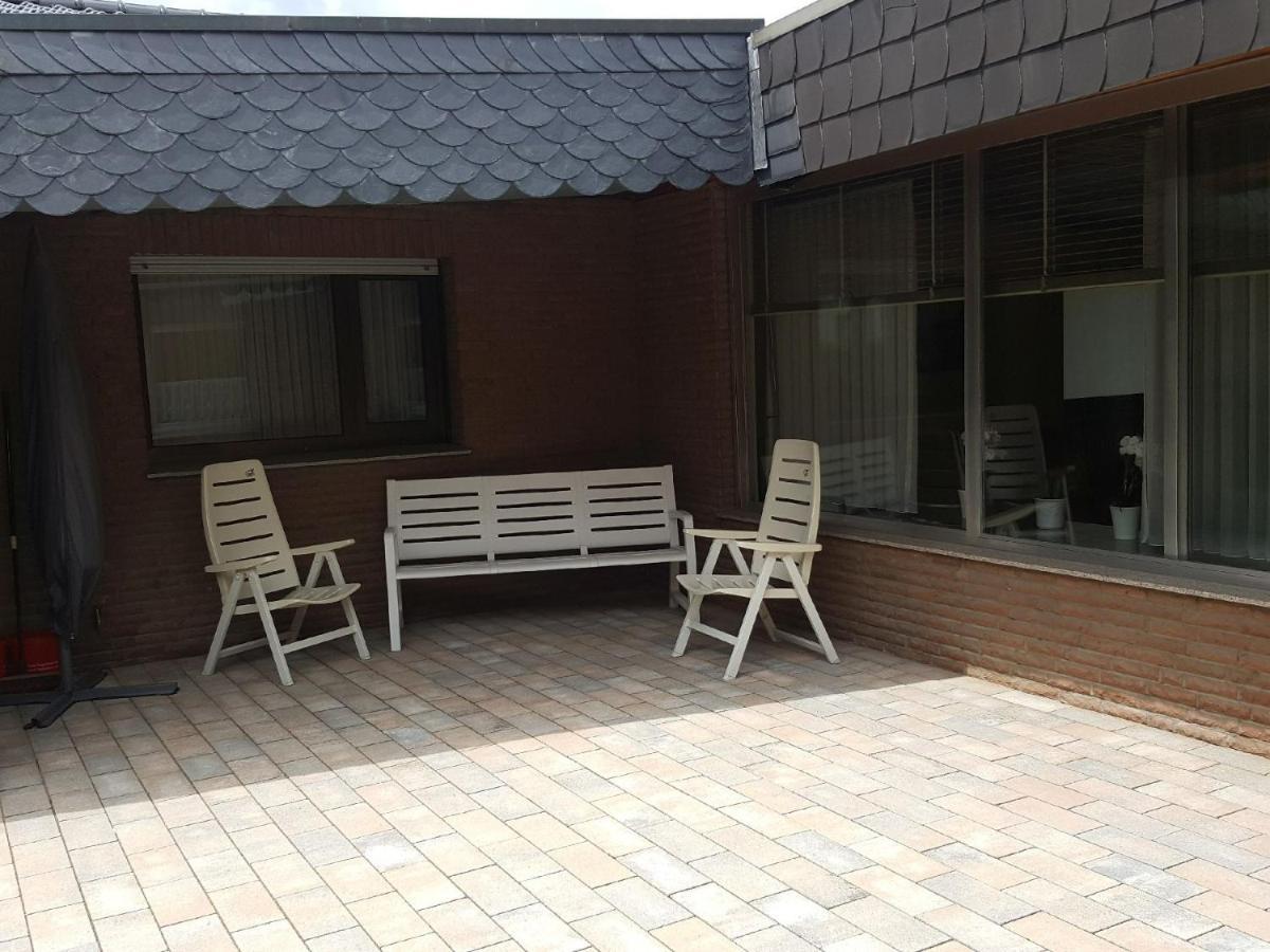 Ferienwohnungen Am Finkenweg ベストヴィヒ エクステリア 写真